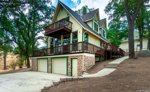 22000 Lemans Dr, Tehachapi, CA 93561-8438