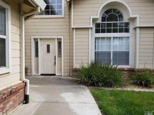2013 Fallen Leaf Cir, Vacaville, CA 95687-4317