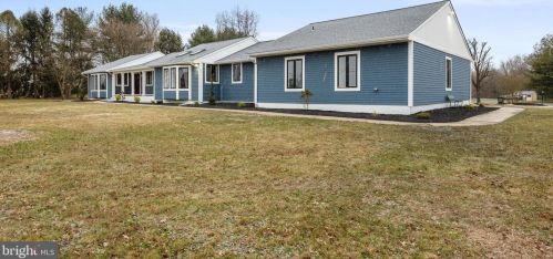 2 Patricia Ct, Lumberton Township, NJ 08048-9781