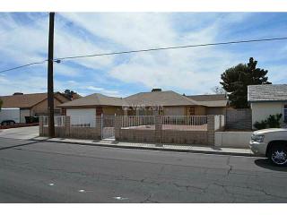 1225 Equestrian Dr, Henderson, NV 89002-3423