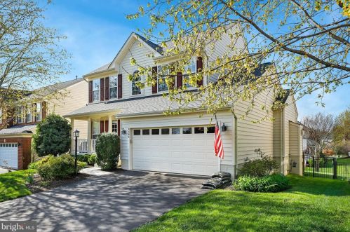 6805 Rathbone Pl, Gainesville, VA 20155-4467