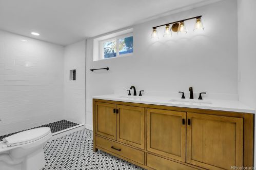 729 Cornell Ave, Englewood CO  80113-1666 exterior