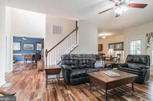 10705 Melanie Ln, Fredericksburg, VA 22407-7761