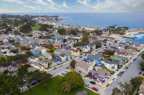 144 Forest Ave, Del Monte Park, CA 93950-2655