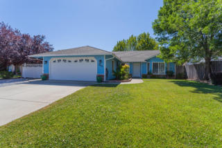 1938 Airstrip Rd, Redding, CA 96003-7943
