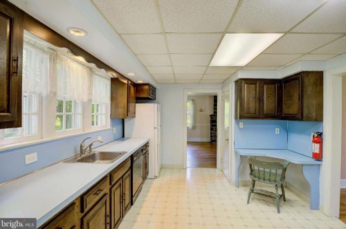 17 Wilburtha Rd, Trenton NJ 08628-2653 exterior