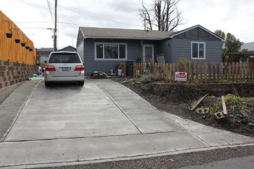 770 28th St, Cayuse, OR 97801-3957