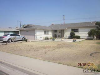 1315 7th Ave, Delano, CA 93215-3012