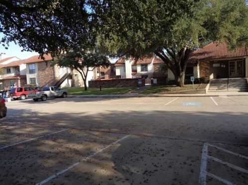 941 Turtle Cv, Irving TX  75060-6783 exterior