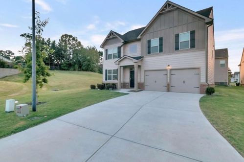 300 Lakeridge Ct, Porterdale, GA 30016-8566