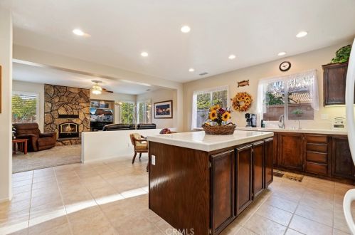 17617 Cedarwood Dr, Riverside CA  92503-7038 exterior