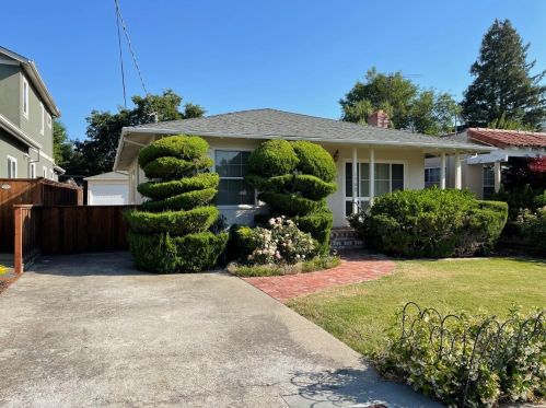 1560 Howard Ave, San Carlos, CA 94070-4823