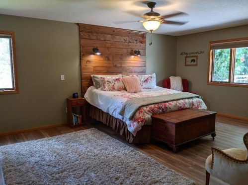 13387 Elmcrest Ave, Saint Paul MN  55110-5974 exterior
