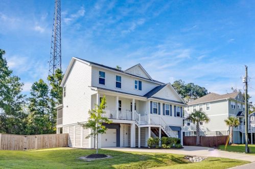 3896 James Bay Rd, Johns Island, SC 29455-7809