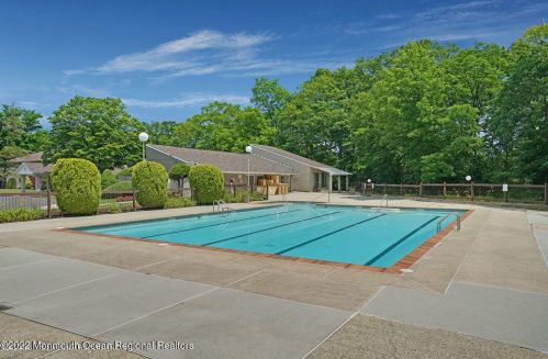 43 Lexington Ct, Tinton Falls NJ 07701-5471 exterior