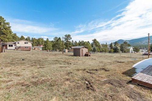 5165 Hatch Dr, Lakewood CO 80439 exterior