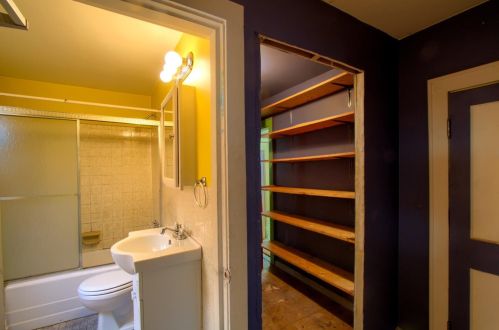 4451 Emerald Ave, Cincinnati OH exterior