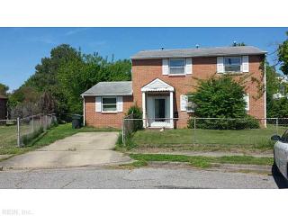 2203 Mcsweeney Cir, Hampton, VA 23663-1016