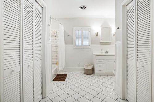 311 Home Park Ave, Atlanta GA  30318-5310 exterior