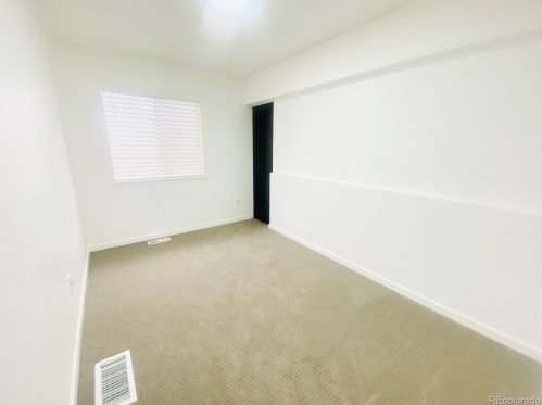 962 Dearborn Way, Aurora CO  80012-3892 exterior