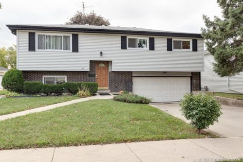 89 Highview Ave, Addison, IL 60101-3533