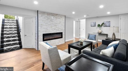 2424 Homestead Dr, Silver Spring MD  20902-4950 exterior