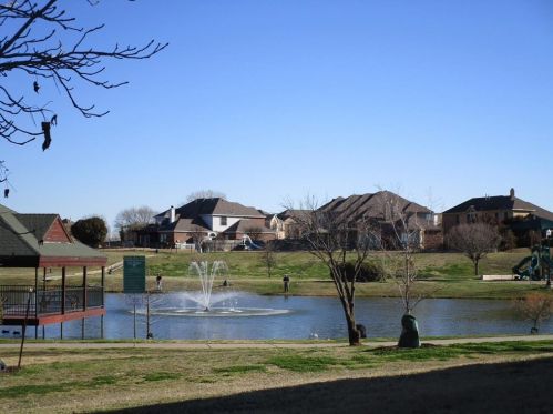 7124 Bunk House Dr, Fort Worth, TX 76179-2530