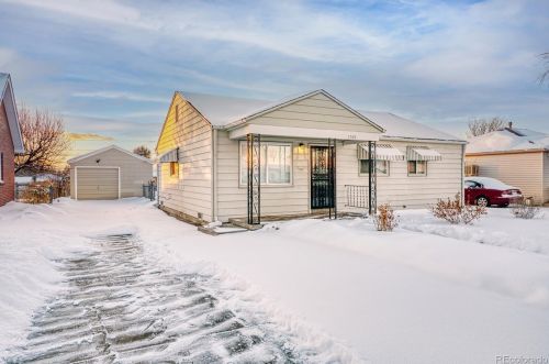 1749 Havana St, Denver, CO 80010-2329