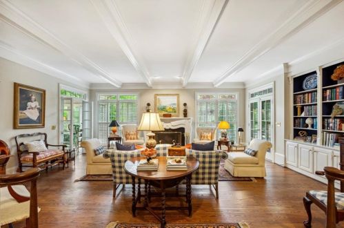 1840 Brandon Hall Dr, Atlanta GA  30350-3709 exterior