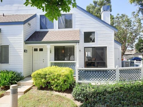 97 Fallingstar, Irvine, CA 92614-7508