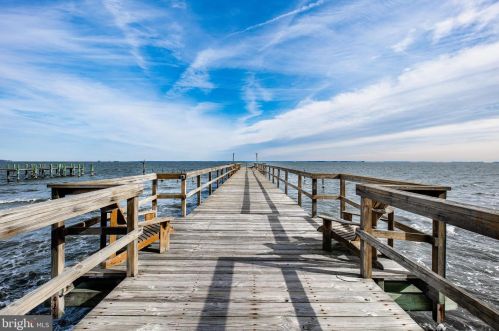 4724 Girton Ave, Shady Side MD 20764-9603 exterior