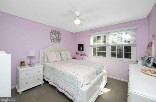 299 Maple Ave, Haddonfield NJ 08033-1436 exterior