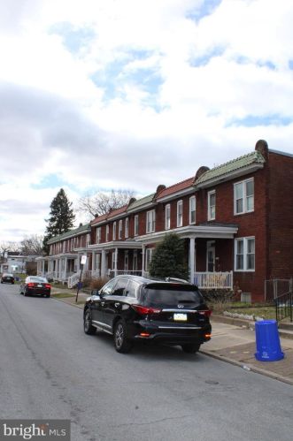 3156 6th St, Harrisburg, PA 17110-2705