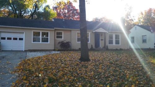 5865 Fontana Dr, Shawnee Mission, KS 66205