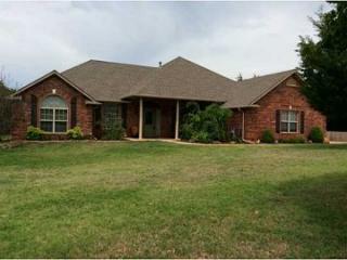 2362 Elm Tree Dr, Blanchard, OK 73010-6603