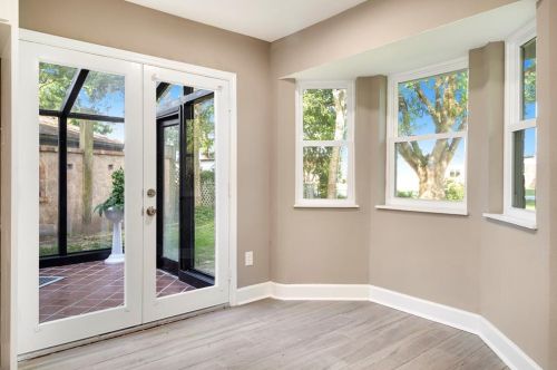 1741 Hialeah, Taylor Lake Village TX 77586-2938 exterior