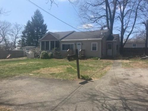 12 Haslam St, Providence, RI 02904-3218