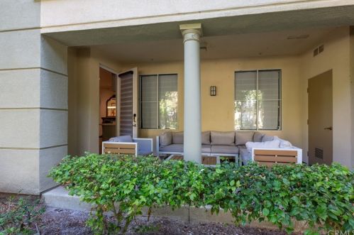 2156 Watermarke Pl, Irvine CA  92612-7691 exterior