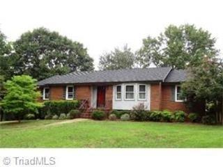 105 Bickerstaff Rd, Clemmons, NC 27012-9053