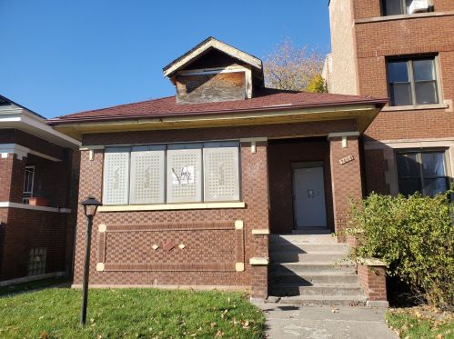 7806 Paulina St, Chicago, IL 60620-4419