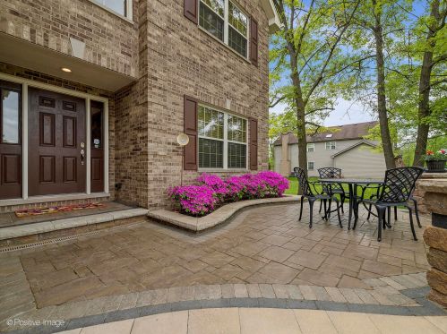 455 Pond View Ln, Hanover Park, IL 60103-4436