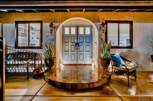 2825 Esturion St, Carlsbad, CA 92009-4418