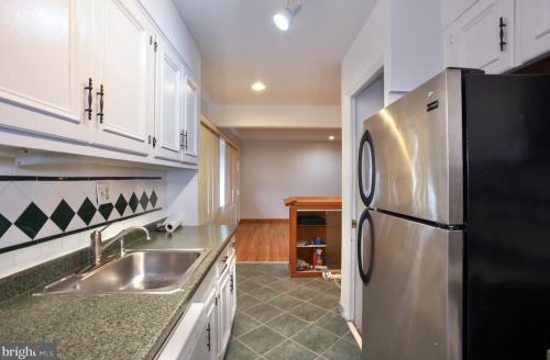 1110 Ruatan St, Silver Spring MD 20903-3319 exterior