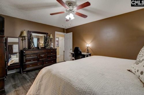 116 Holw Tree Ct, Lugoff SC  29078-8618 exterior