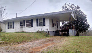 333 Oakwood St, Ravenscroft, TN 38583-1778