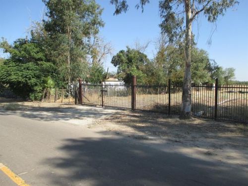 22226 Avenue 19, Madera, CA 93637-9758