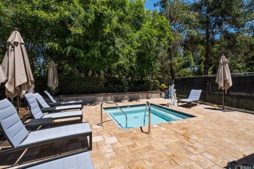 107 Canopy, Irvine CA  92603-0658 exterior