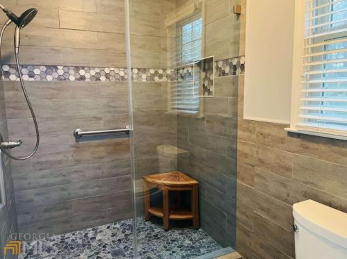 2213 Heritage Xing, Conyers GA  30094-6297 exterior