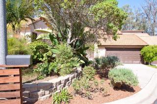 2090 Avenue Of The Trees, Carlsbad, CA 92008-1104