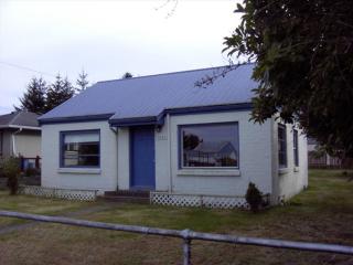 1965 Eaton Ave, Ferndale, WA 98248-9709